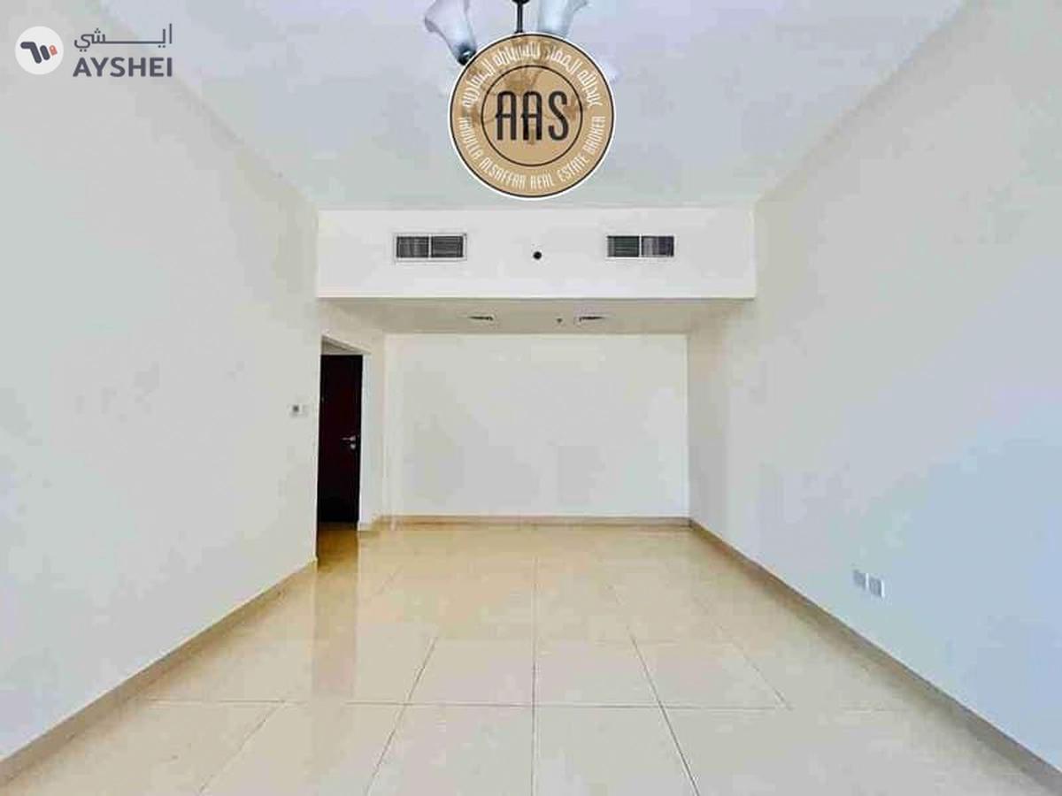 Close to Pound Park!! Spacious 3BR Ready to Move !! ALL FACILITIES-0-landscape