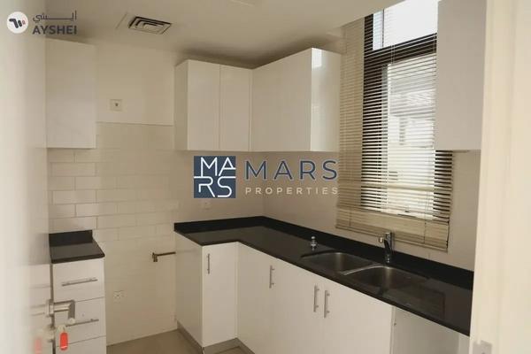 Stunning Home with Modern Features– Your Dream Awaits!