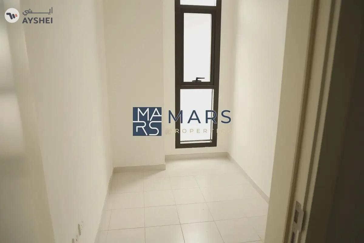 Stunning Home with Modern Features– Your Dream Awaits!-8-8