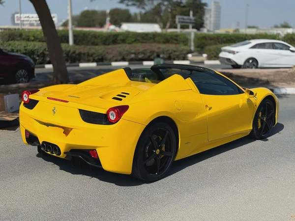 **2013**GCC SPEC NEAT AND CLEAN