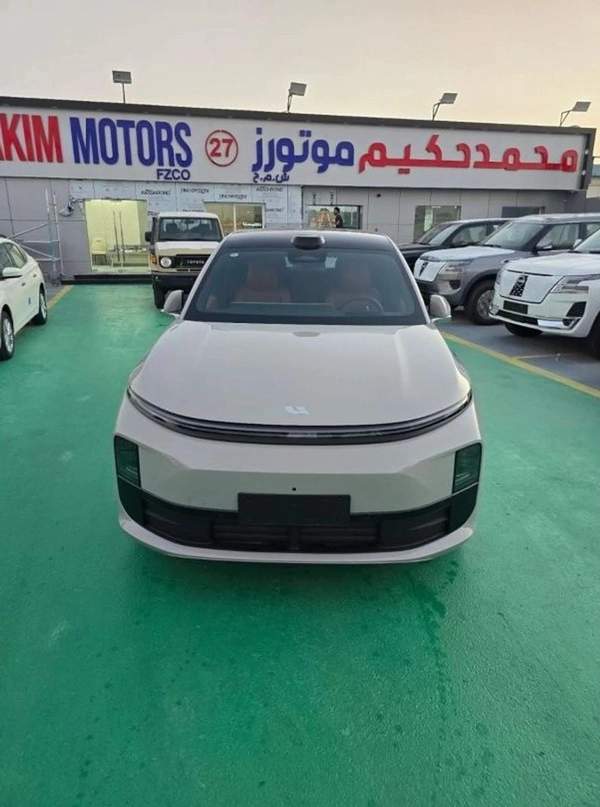 Li Auto L7 Li AUTO L6 4WD 2024