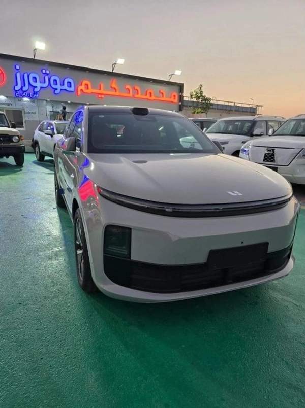 Li Auto L7 Li AUTO L6 4WD 2024