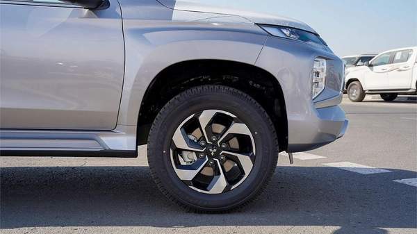 Mitsubishi Montero Sport Brand New 2026 Mitsubishi Montero Sport GLS (H59) 3.0L 6-Cylinder SUV – GCC Specs | Export Ready