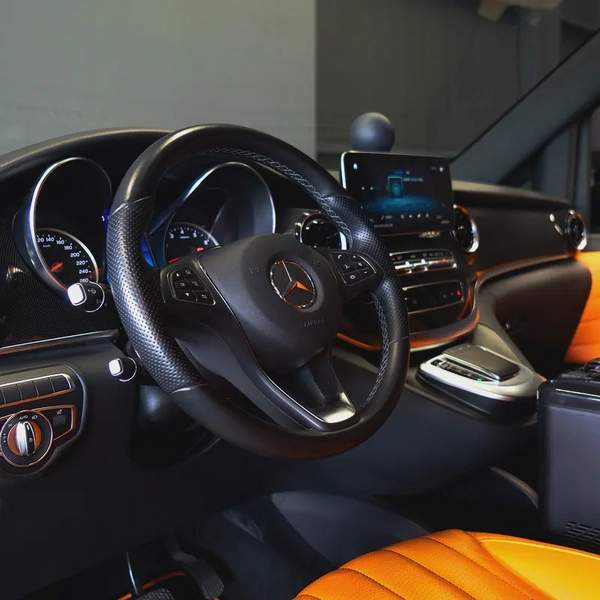 2024 Mercedes-Benz V-Class V 250 - GCC Specs - Brand New