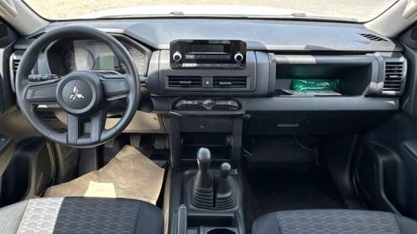 Mitsubishi L200 Mitsubishi L200 2.4L dieselbasic option MY25