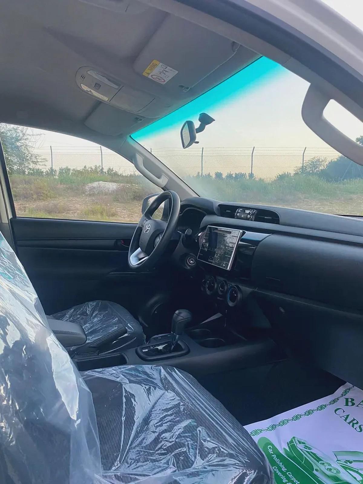 Toyota Hiulx 2019 automatic 4x4 very good condition-6-6