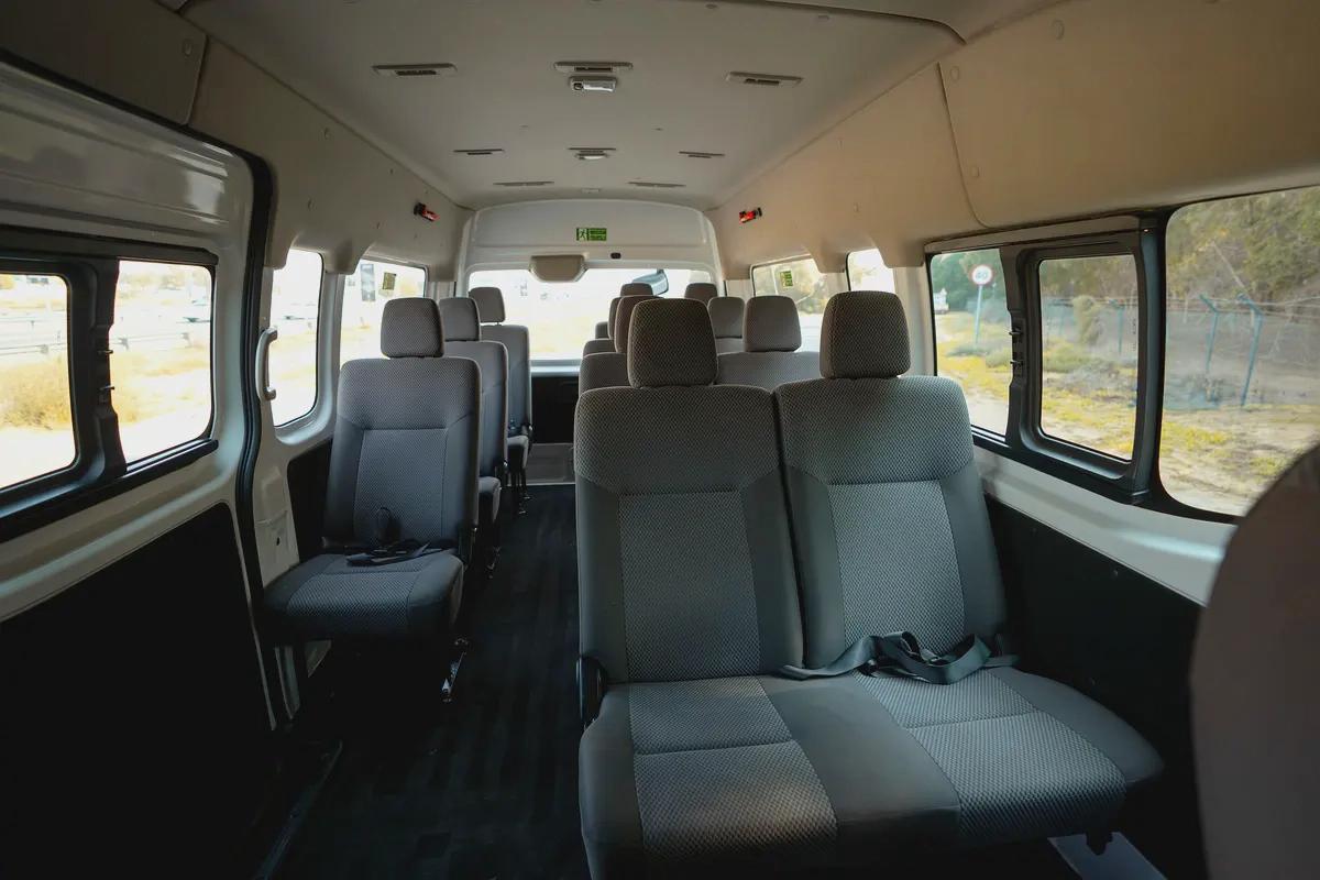 High-Roof 13-Seater Passenger Van | Manual | GCC Specs | Ref#N85273-10-10