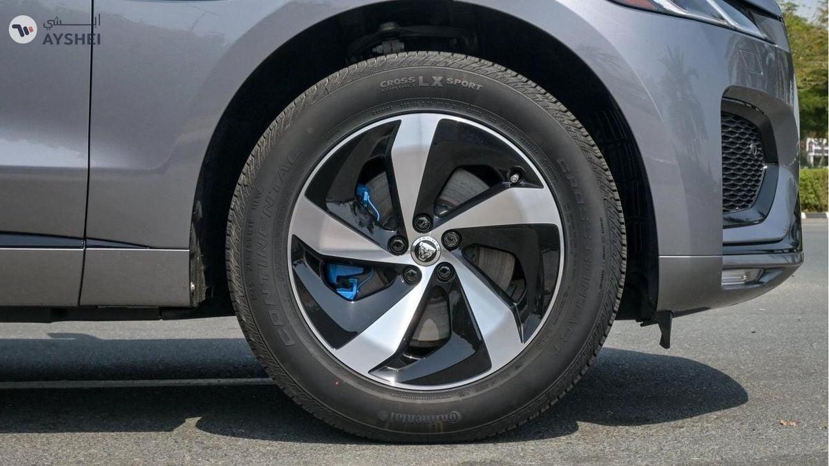 Jaguar F Pace R Dynamic-15-15