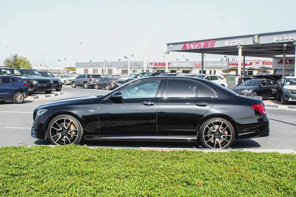 2019 - BENZ E53 AMG /// - BRAND NEW CONDITION - ONLY 36,000 KM DONE