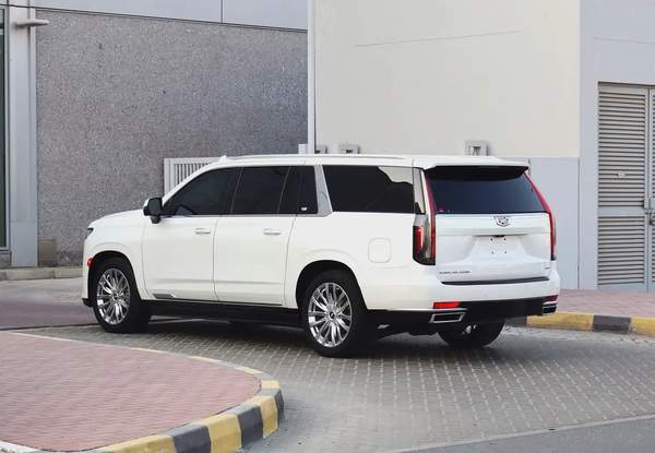 Cadillac Escalade 600 -Model 2022 - Long Wheelbase (ESV) CANDA IMPORT