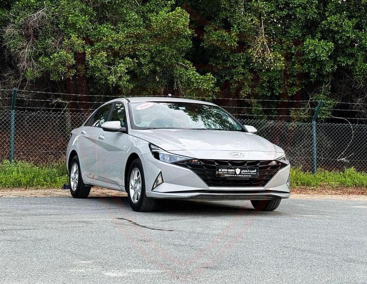 Used Hyundai Elantra 2023-9-9