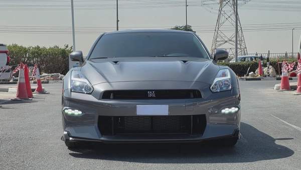 Nissan GT-R Premium (American 4k)