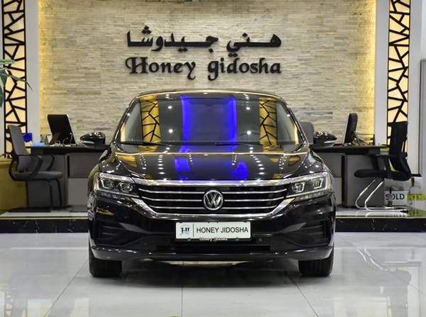 Volkswagen Passat ( 2020 Model ) in Black Color GCC Specs