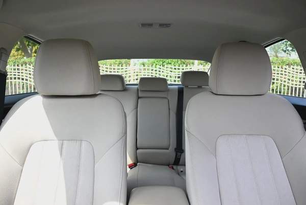 HOT DEAL - 910 AED - MAZDA 6 V GRADE 2023 - LOW MILEAGE - GCC