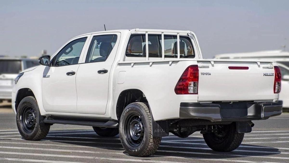 Toyota Hilux HILUX 2.4L MED OPTION-8-8