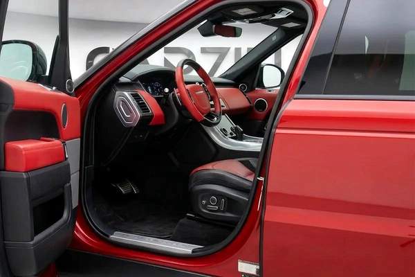 AED 4,602 P.M | 0% Down Payment | SVR – Supercharged | High Performance SUV