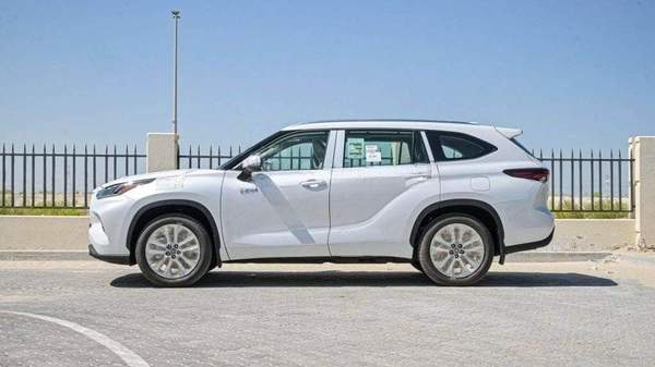 Toyota Highlander 2.5L Hybrid VXR (AWD)