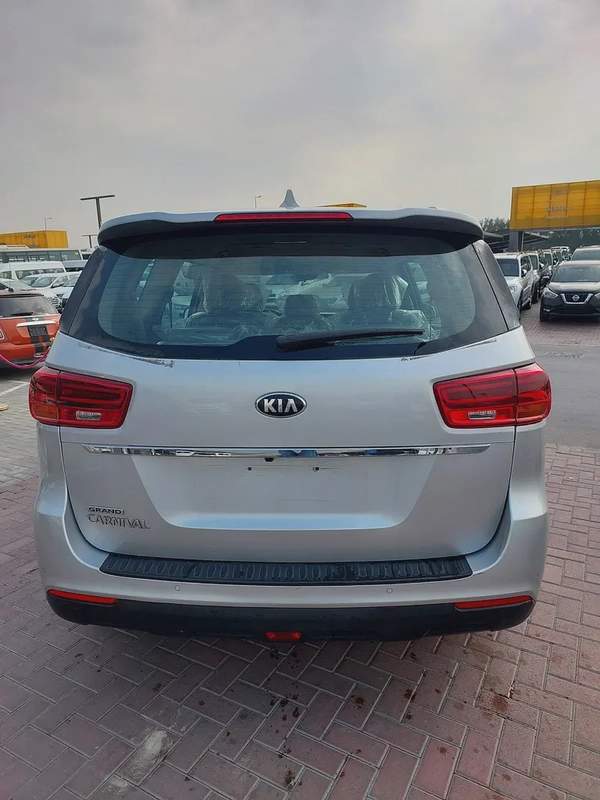 كيا كرنفال 2020 خليجي