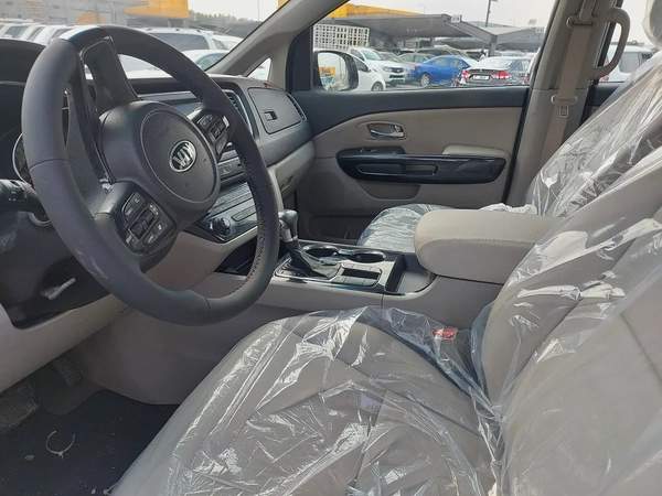 كيا كرنفال 2020 خليجي