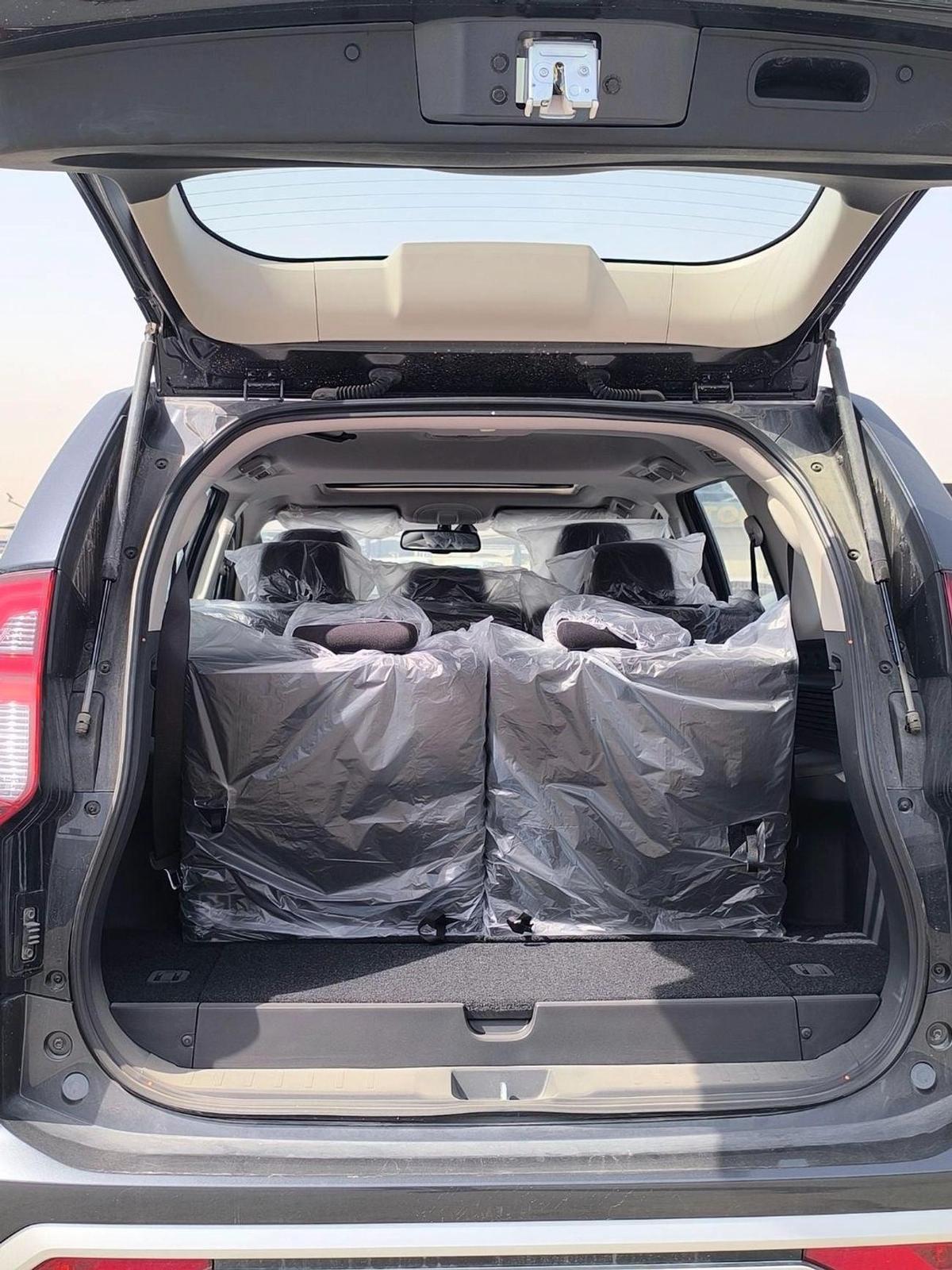 Mitsubishi Montero Sport MONTERO SPORT 2.5L 4WD DIESEL-15-15