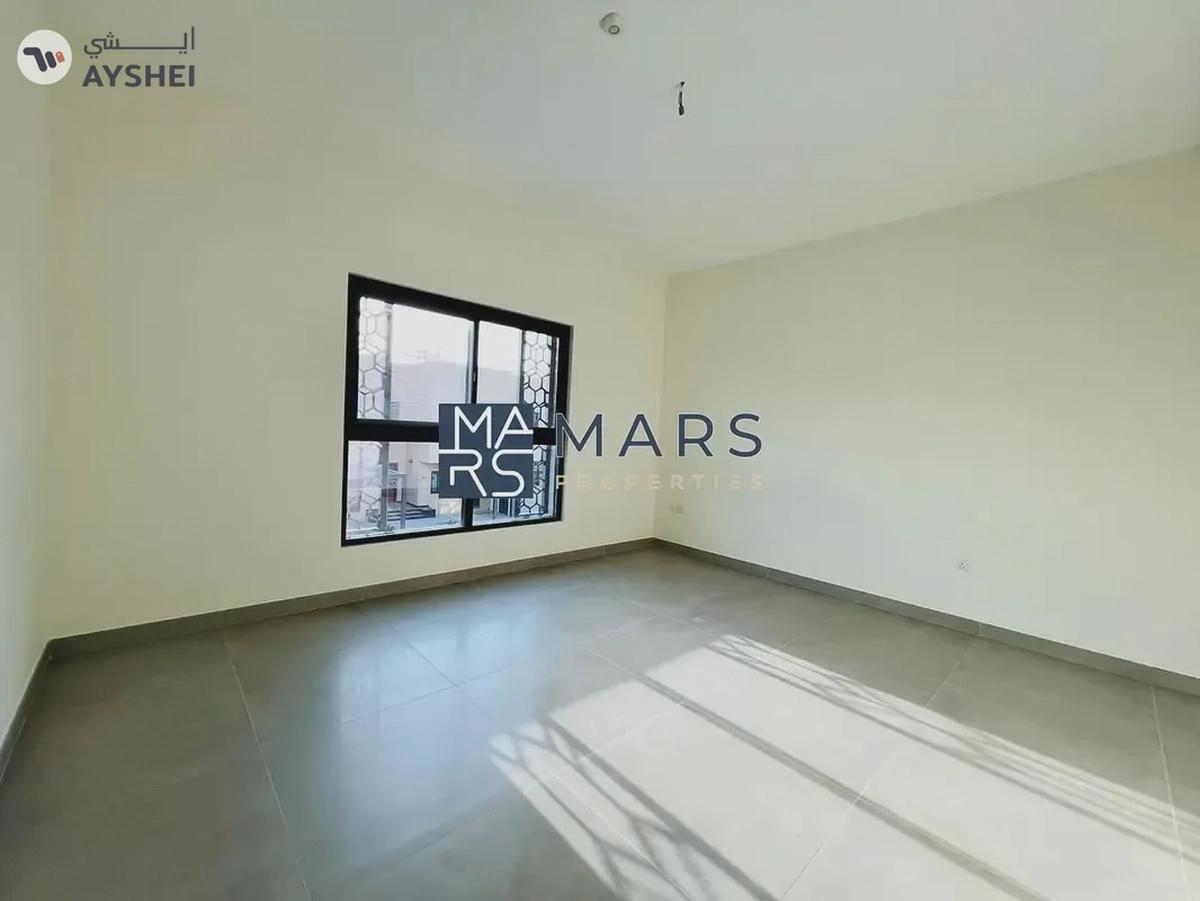 Brand New Corner Unit Ready To Move-0-landscape