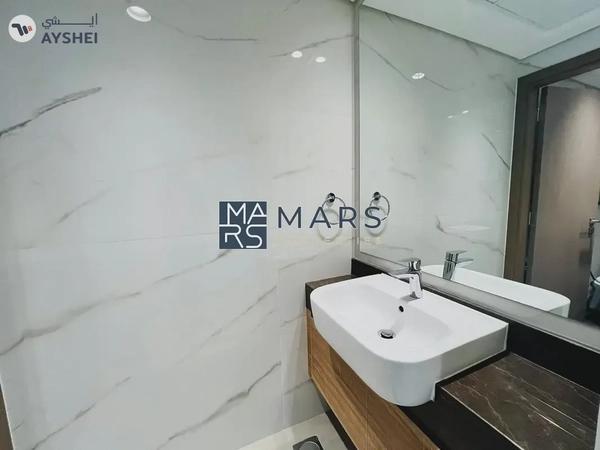 Brand New Corner Unit Ready To Move