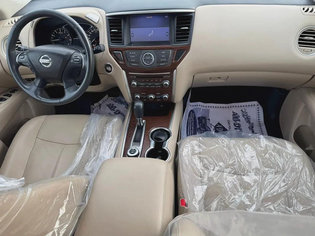 Nissan Pathfinder XE 2018 - GCC Specs - Perfect Family SUV-10-10