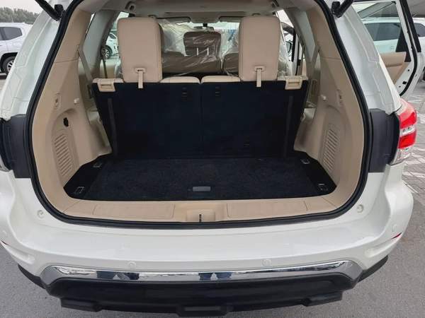 Nissan Pathfinder XE 2018 - GCC Specs - Perfect Family SUV