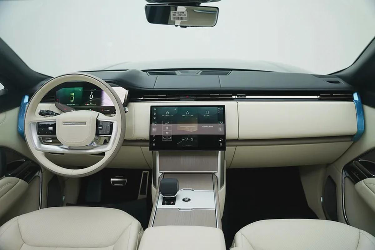 2025 LAND ROVER RANGE ROVER AUTOBIOGRAPHY P530 WITH WARRANTY-5-5