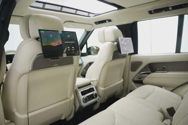 2025 LAND ROVER RANGE ROVER AUTOBIOGRAPHY P530 WITH WARRANTY