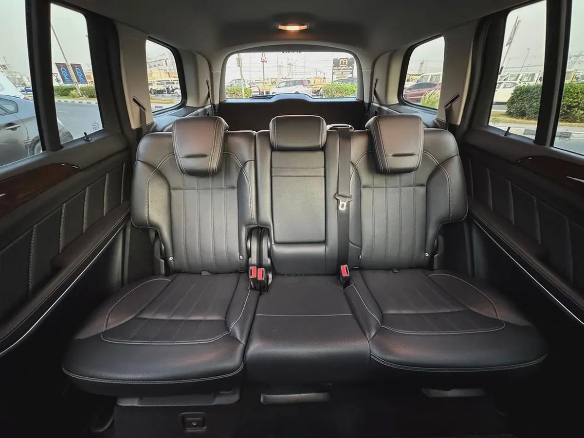 MERCEDES BENZ GL450 V8 NEAT AND CLEAN CAR FRESH IMPORTED FROM JAPAN-13-13