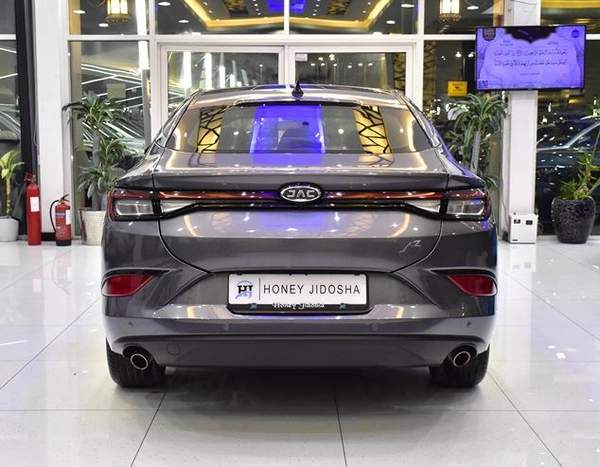 JAC J7 ( 2024 Model ) in Grey Color GCC Specs