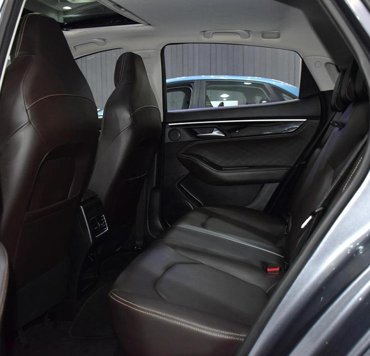JAC J7 ( 2024 Model ) in Grey Color GCC Specs-5-5