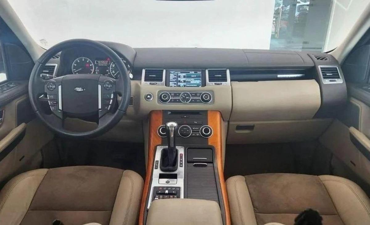 Land Rover Range Rover Sport V8 5.0L-8CYL EXCELLENT CONDITION, AL TAYER MOTORS -1-1