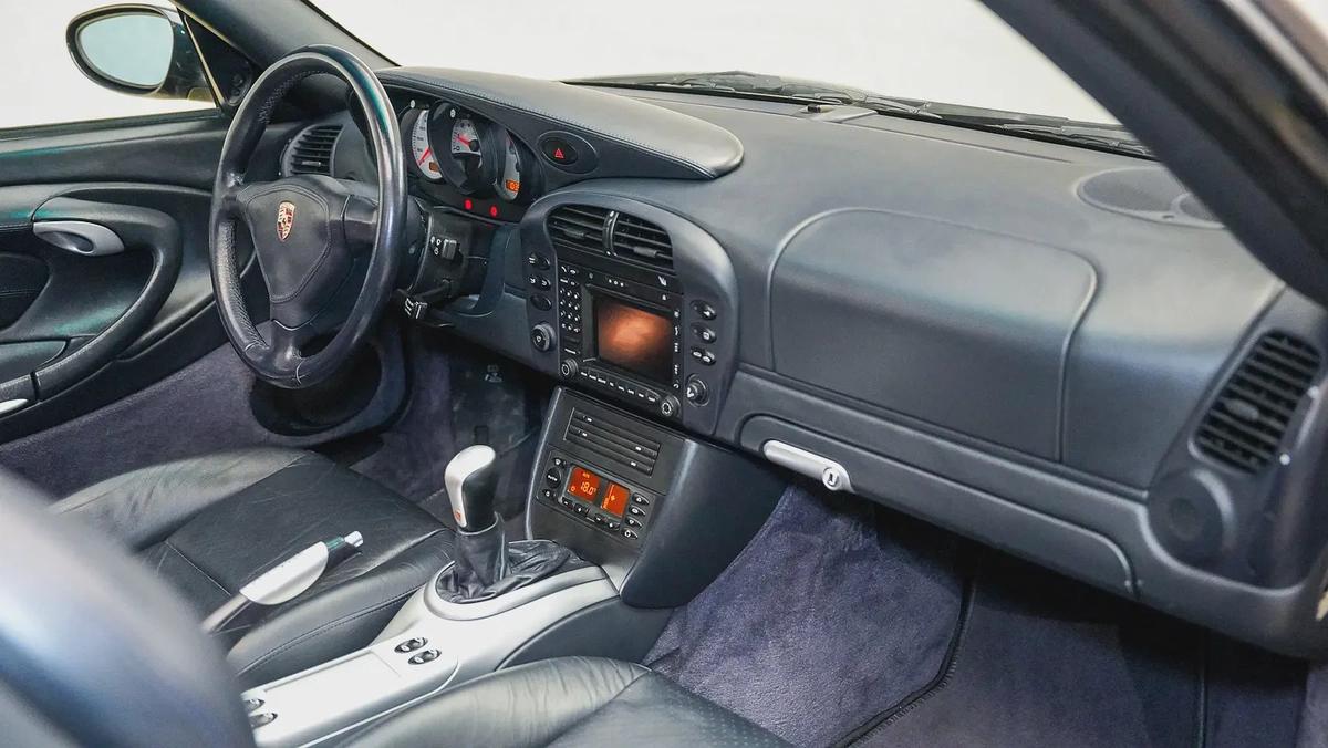 Drive Home Today | GCC | 911 Turbo Cabriolet (996.2)-5-5