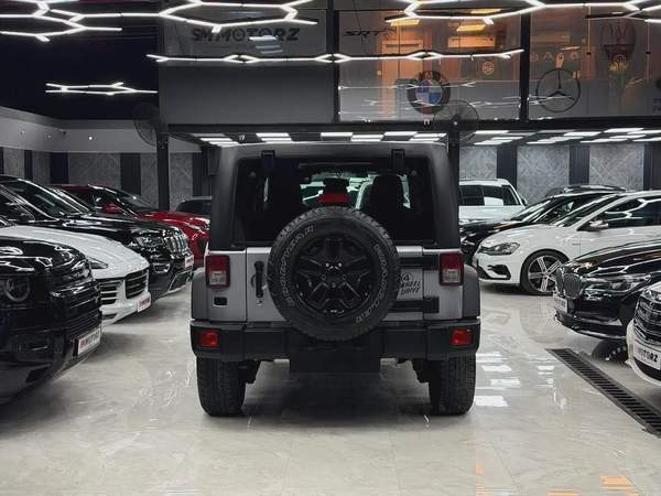 1 Owner | Apple CarPlay + Rev Camera | Original Paint | Full Service History | GCC Specs