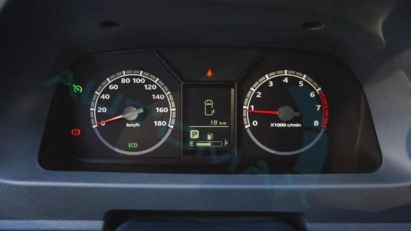 2025 CMC D260 Window Van 2.4L RWD GCC 0Km With 3 Years Or 100,000 Km Warranty