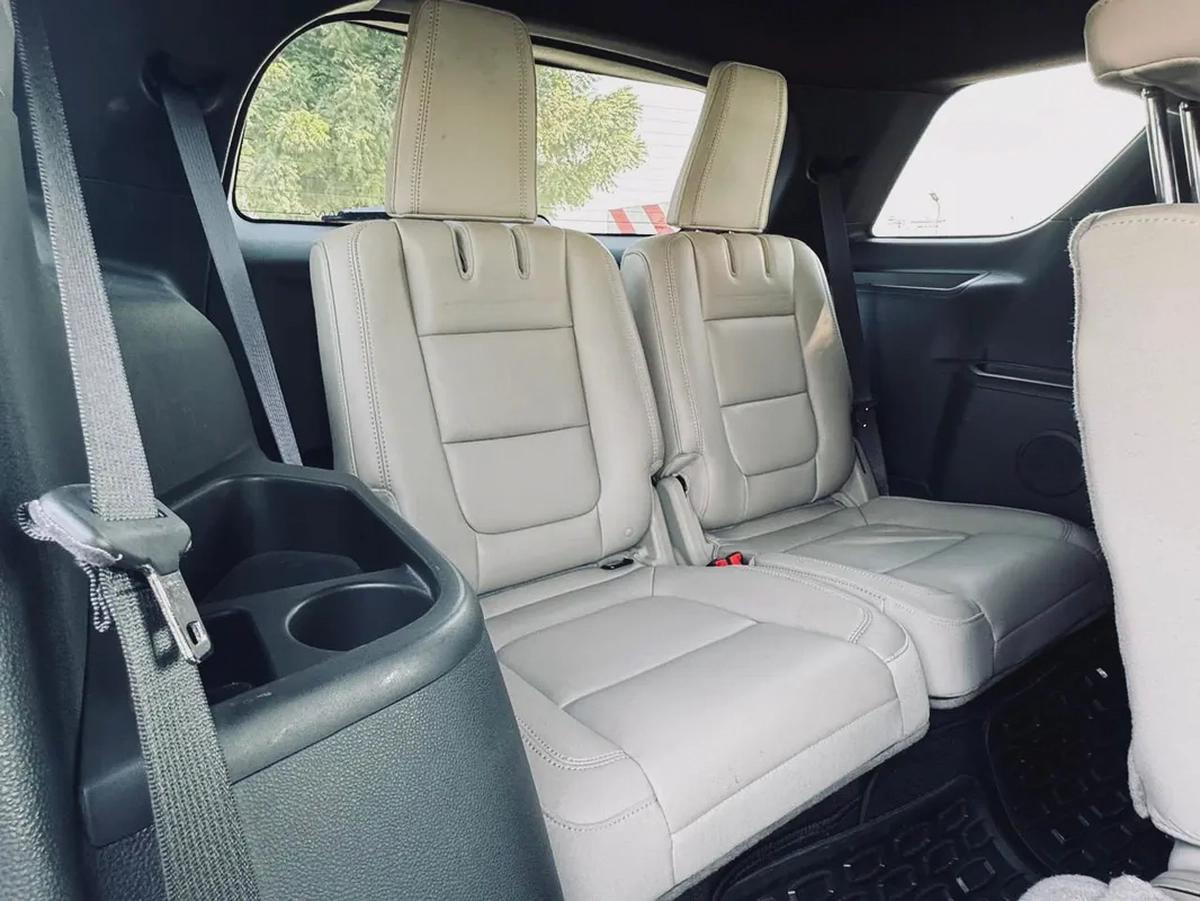 FORD EXPLORER | XLT I WHITE INTERIOR | 2013 | ONLY : 115,375 KM | JAPAN IMPORT | CLEAN TITLE-16-16