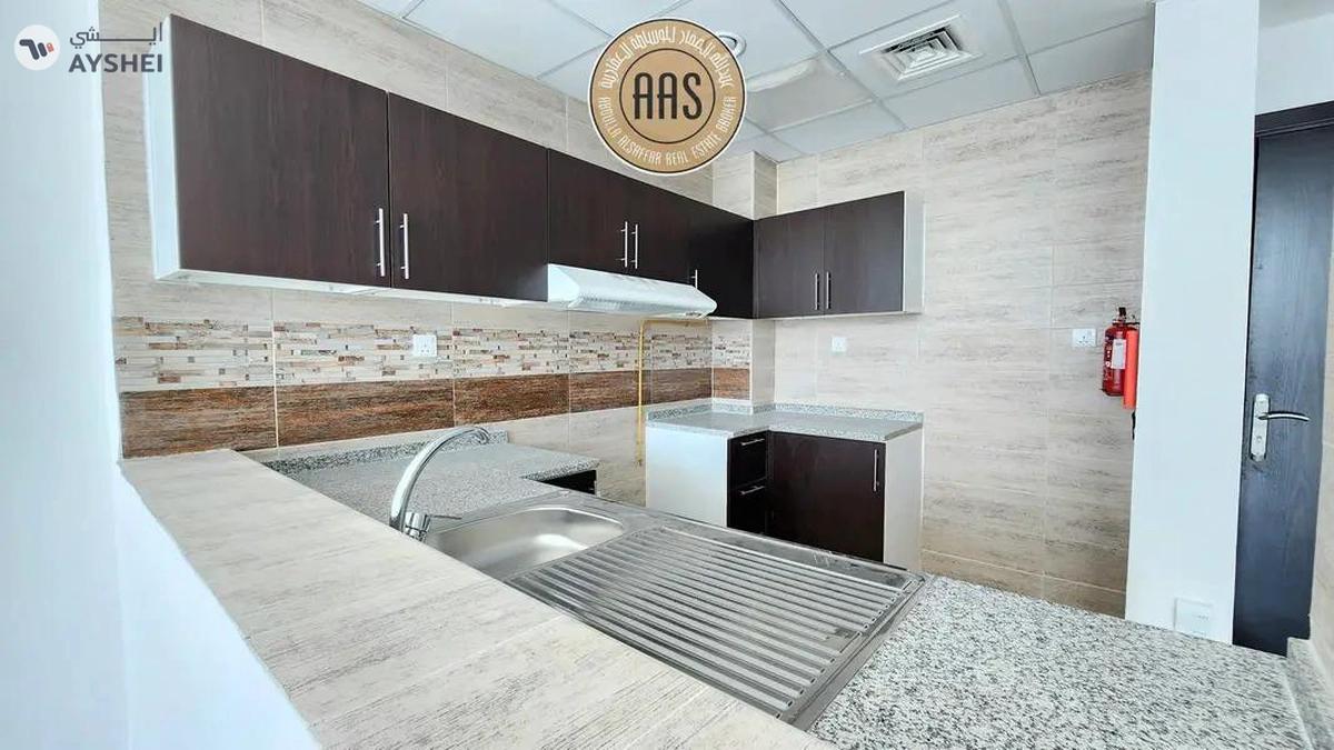 Like new big size 1bhk || ready to move || price 810k || High ROI || in arjan dubai-6-6