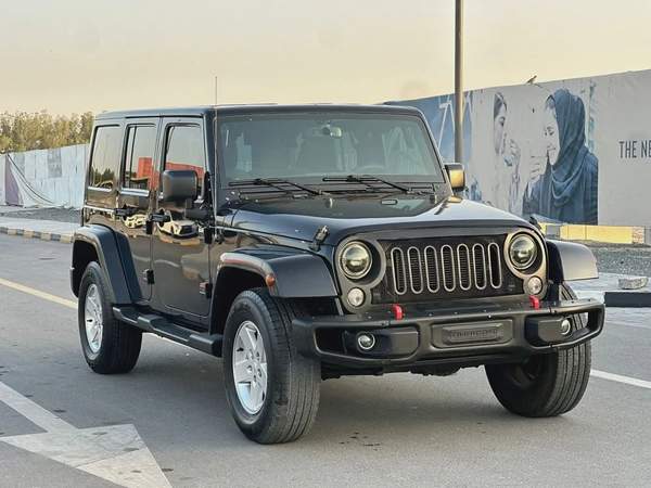 جيب رانجلر 2015 مواصفات خليجية بحالة جيدة
