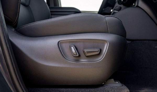 Toyota Prado TOYOTA PRADO 250 LUXURY 2.8D AT MY2024 – GREY