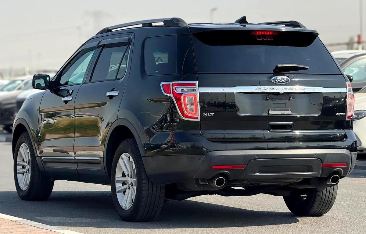 FORD EXPLORER XLT | 2012 | 7 SEATES | CLEAN CAR LOW MILEAGE FRESH JAPAN IMPORT-1-1
