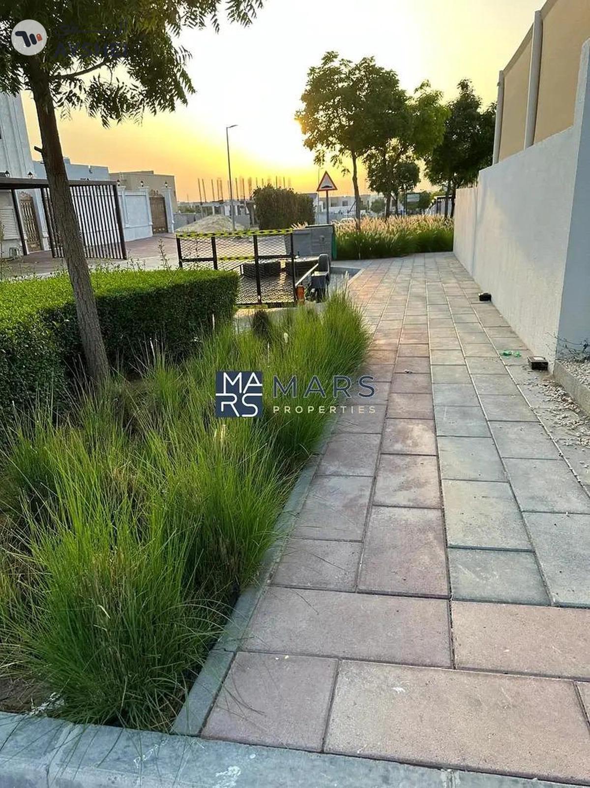 Nasma Residence, Al Tai, Sharjah-1-portrait