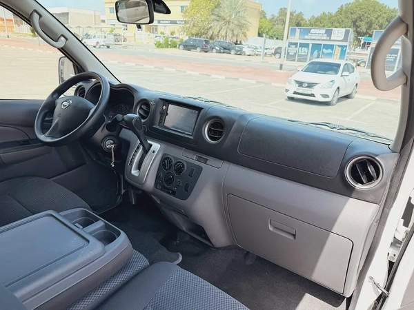 Nissan Urvan NV350 3 Seater AUTOMATIC 2022 Model GCC Specs With Service History In Perfect Condition