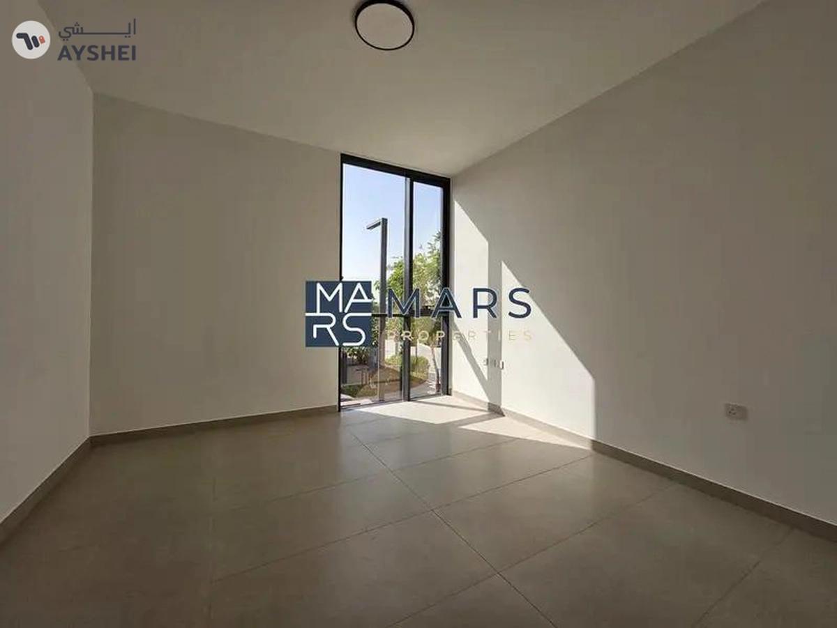 Brand New 3-Bedroom Corner Villa with Separate Maid’s Room & Majlis-11-11