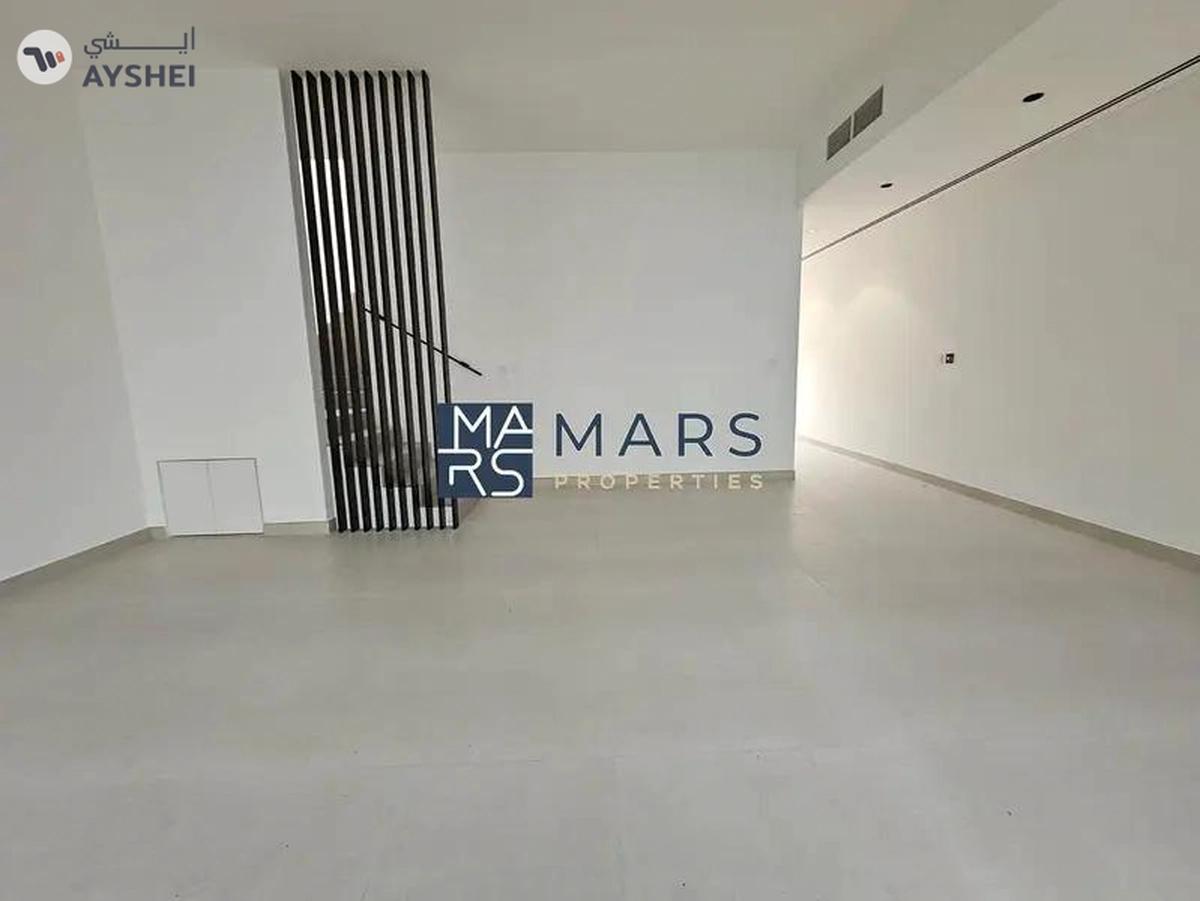 Brand New 3-Bedroom Corner Villa with Separate Maid’s Room & Majlis-13-13