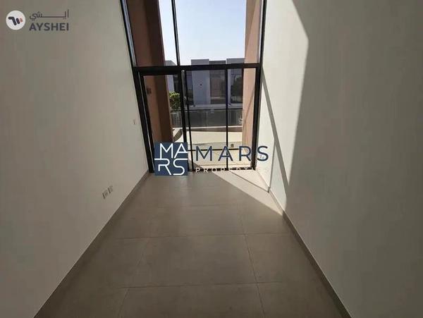 Brand New 3-Bedroom Corner Villa with Separate Maid’s Room & Majlis