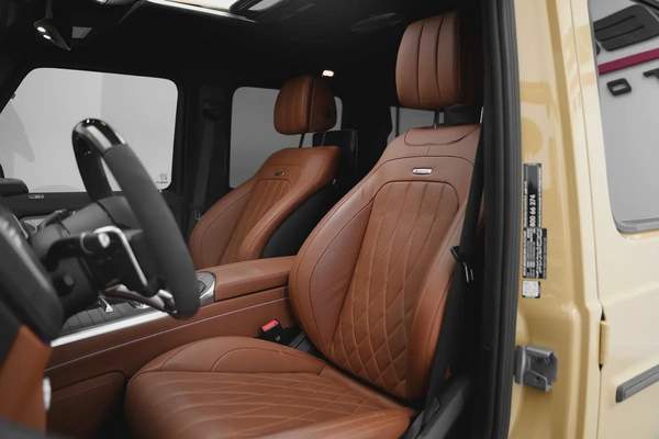 2025 MERCEDES BENZ AMG G63 WITH WARRANTY AND SERVICE CONTRACT