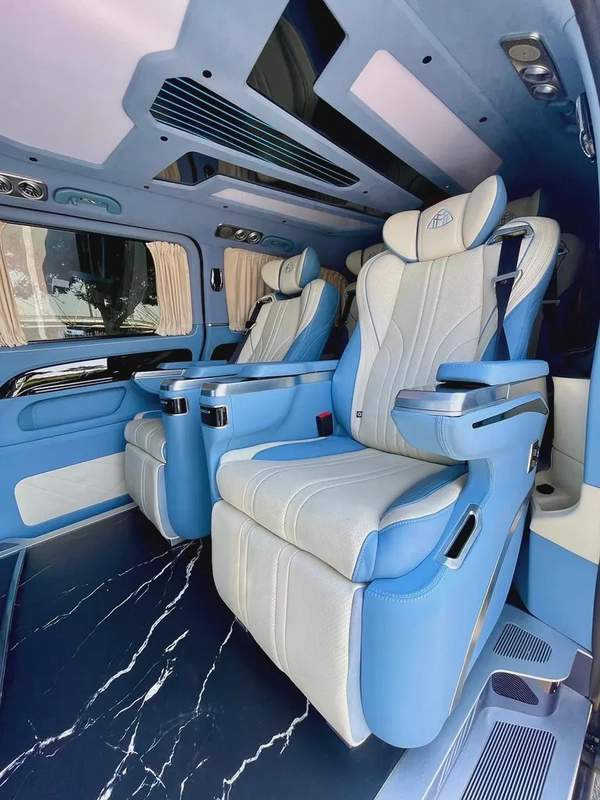 2024 Mercedes Vip Seats