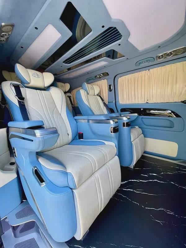 2024 Mercedes Vip Seats